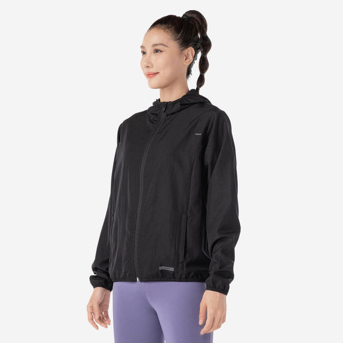 





Women's windproof running jacket - KIPRUN Run 100 Wind - Black, photo 1 of 5