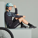 Product thumbnail 16 of 22
