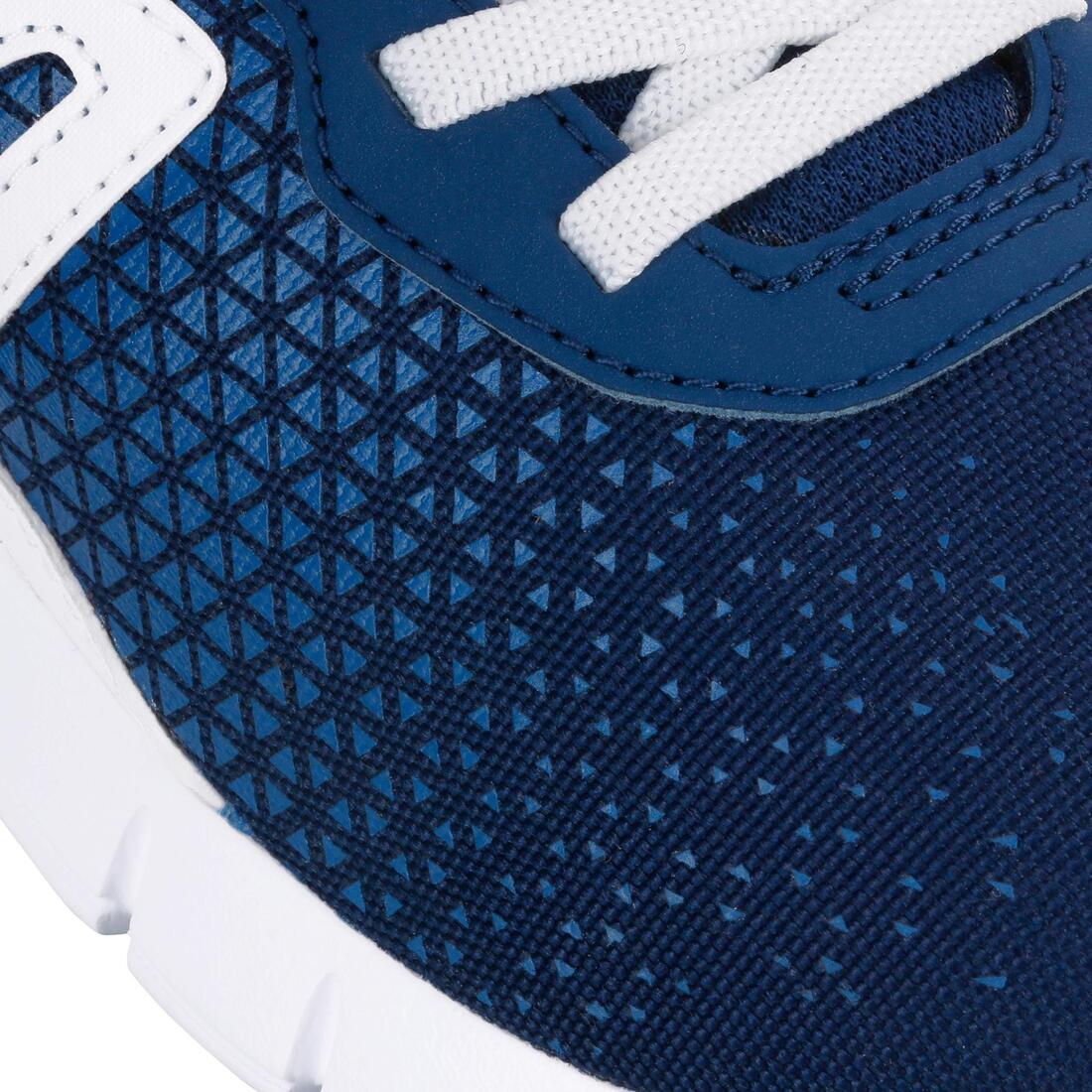 Kids' lightweight and waterproof rip-tab shoes
