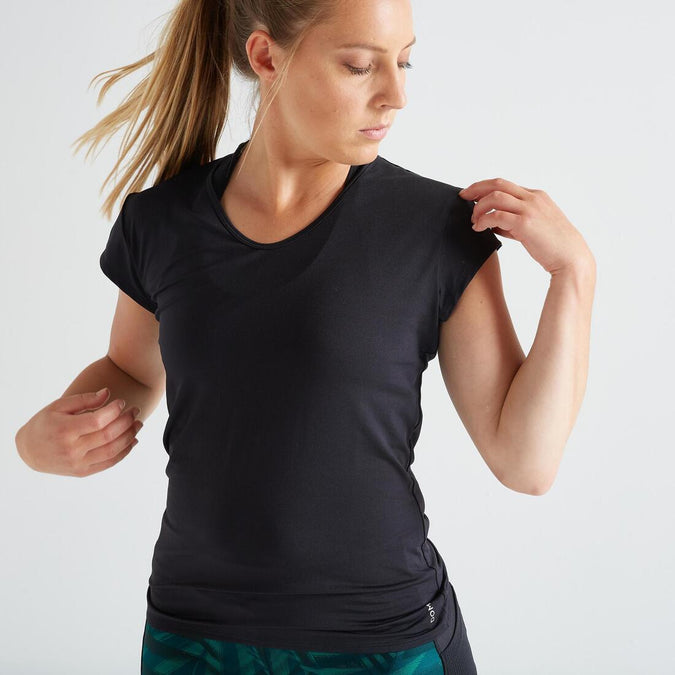 





Women's Slim Fitness Cardio V-Neck T-Shirt, photo 1 of 5