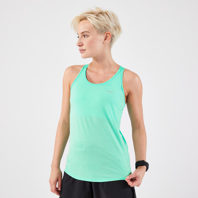 





KIPRUN Run 500 women's running tank top with built-in bra - green, photo 1 of 6