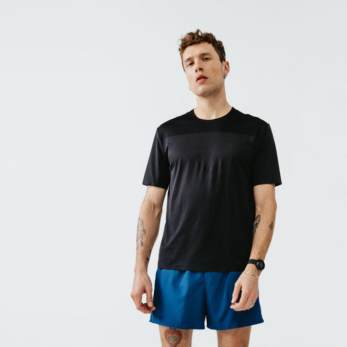 





Men's Running Breathable and Ventilated T-Shirt Dry+ Breath - black, photo 1 of 10