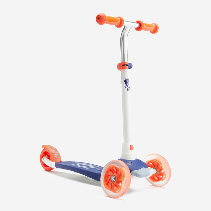 





Kids' folding 3-wheeled light-up scooter, photo 1 of 11